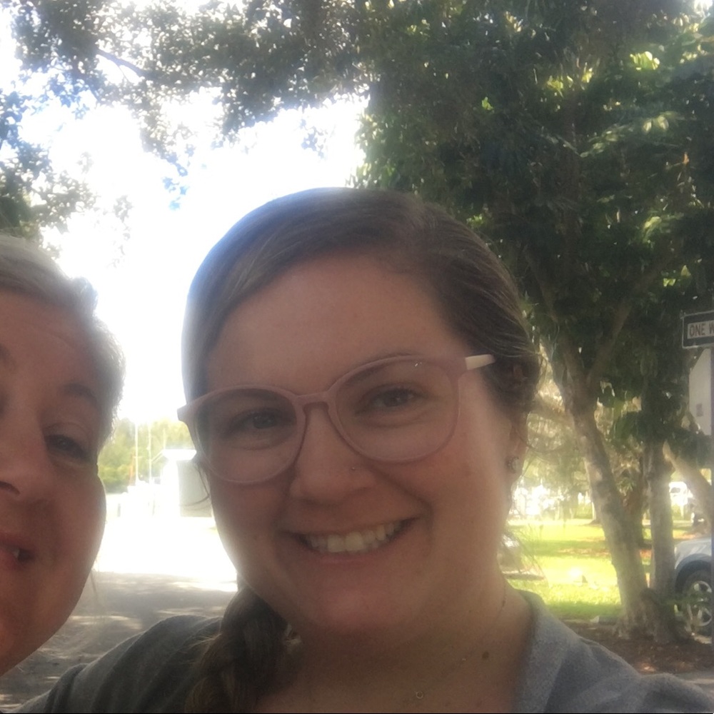 Meet your Posher, Kelly